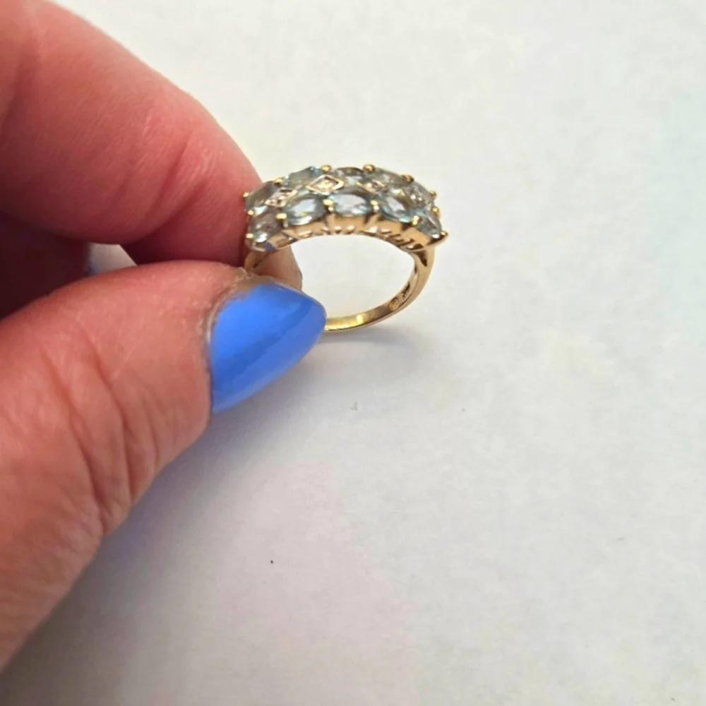 14kt Solid Yellow Gold Aquamarine And Diamond Ring